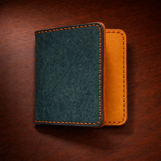 Kokkupandav kaarditasku "Kask"